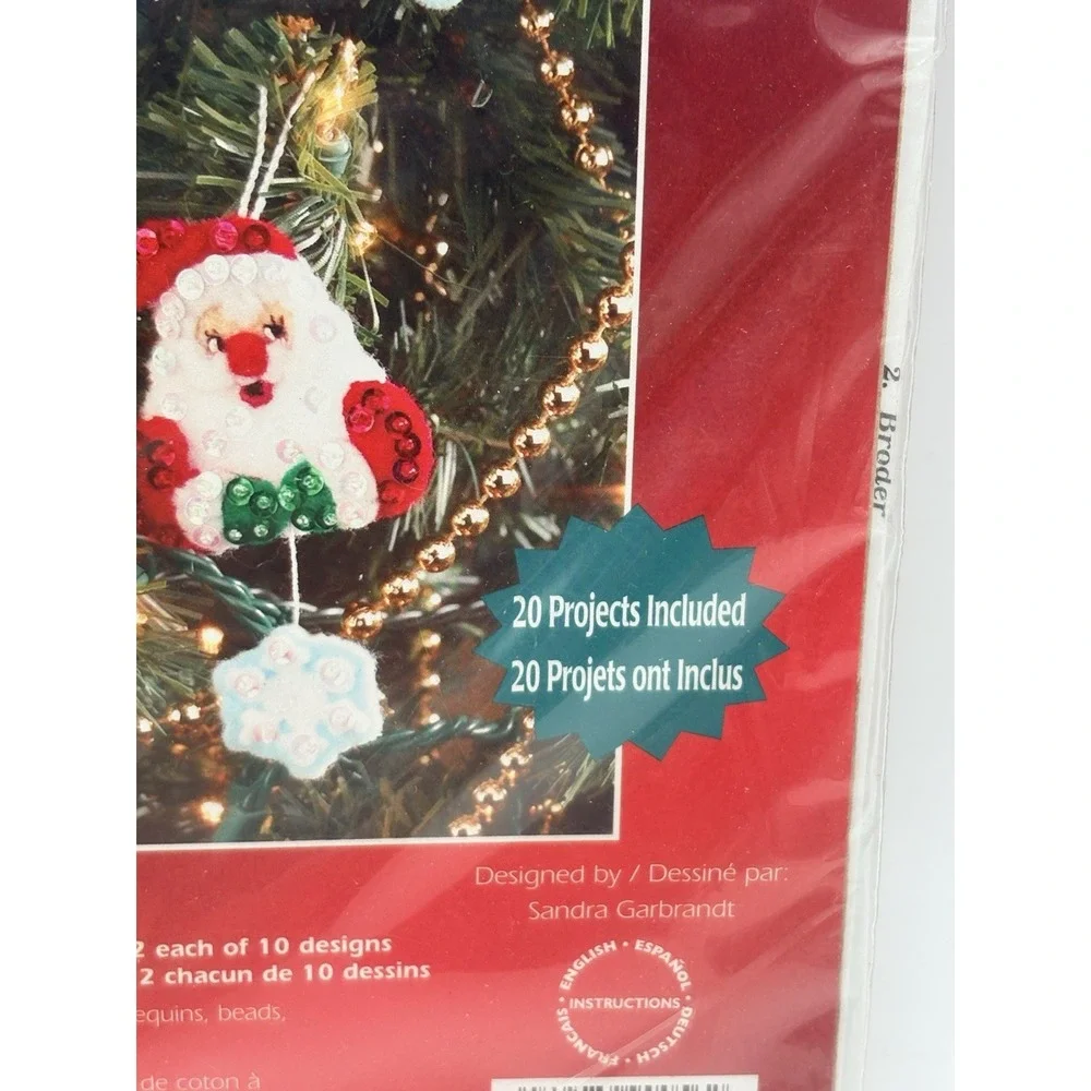 Janlynn Felt Applique Kit Santa's Snowflake Collection Tree Ornaments